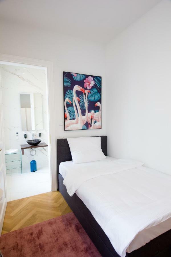 Studio Apartments Naschmarkt - Mai'S Apartments Viena Exterior foto